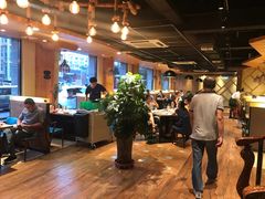 大堂-金太阳海鲜烧烤·本地人餐厅(东纬路旗舰店)