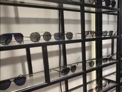-Trend1881视光·蔡司视觉(领展广场店)