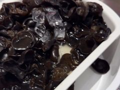 -龍歌自助小火锅(芝罘万达店)
