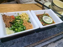 -有一锅·野生菌黑山羊腊排骨火锅(古城北门店)