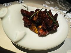 -穹六人间 people 6(岳阳路店)