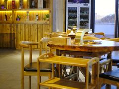-万兴佳烤肉·长白山老味道(宏泰广场店)