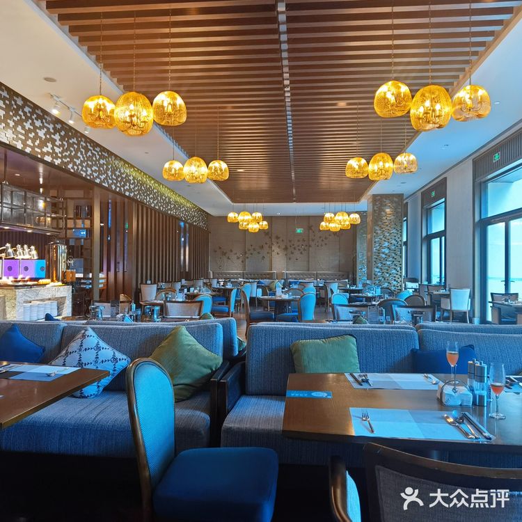 西双版纳海鲜🦞自助餐首选|铂尔曼