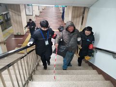 -八宝山(地铁站)
