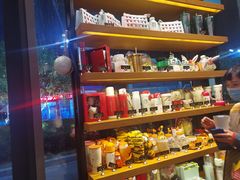 零售区-星巴克(嘉善太平洋广场店)