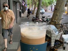 -全家便利店(襄阳南路店)