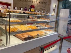 面包甜点陈列柜-珍糕兴(三林店)