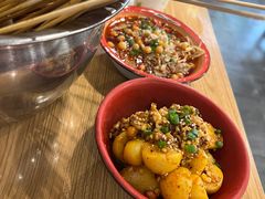 -拐枣巷小串串(财大店)