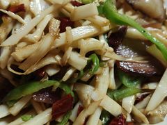 -农家土菜老煨锅(木鱼镇店)