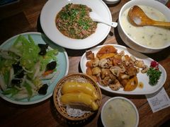 -前海沿·青岛菜(大拇指广场石老人店)