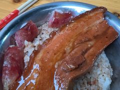 -梁阿婆廿年老牌扣肉糯米饭