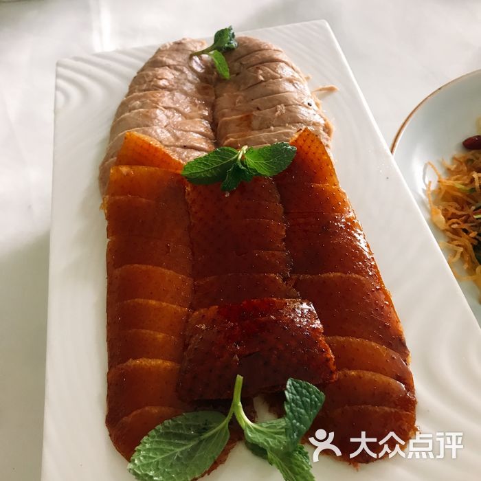 四季民福烤鸭店