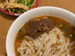 -矮子粉店1985·长沙米粉(湘春路店)
