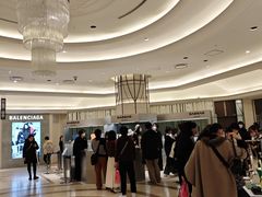 -三宅一生 (阪急梅田本店)