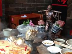 -渝大狮毛肚老火锅(遂宁万达店)