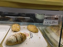 -新侨三宝乐面包店(崇文门店)