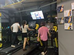 -可逸运动24小时健身