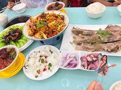 -伊源鼎盛餐饮服务有限公司