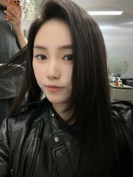 -Tloml salon