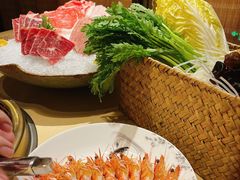 -余欢领鲜火锅(新街口店)