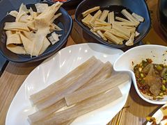 -尚品小土屋涮毛肚(李沧万达店)