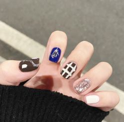 -兔猫ToMoreNails美甲美睫