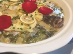 柠檬鱼-江渔儿酸菜鱼(万科东荟城店)