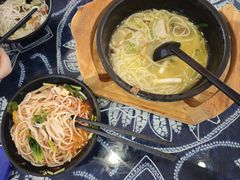 -桥香园过桥米线(国贸店)