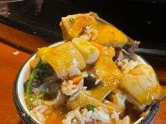 -魏铭鱼头捞饭(晋阳路店)