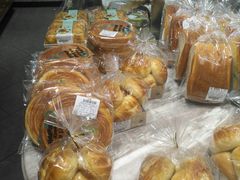 -大苹果面包生日蛋糕(明珠店)