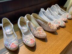 -上海三联书店READWAY(华中首店)