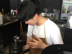 -UNI UNI(环亚凯瑟琳店)