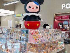 -泡泡玛特POPMART(黄岛新城吾悦店)
