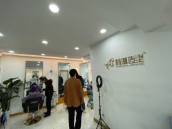 点击看大图 -柯琳造型直营店