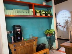 -偶屋里钵少爷(时代广场店)