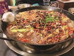 老铁锅秘制美蛙-鸿顺老铁锅美蛙鱼府(解放碑店)