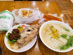 -老王四季抻面(南六东路店)