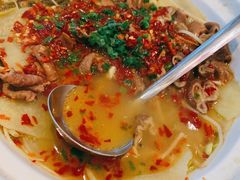 酸菜肥肠-义乌香格里拉•食尚汇MIX