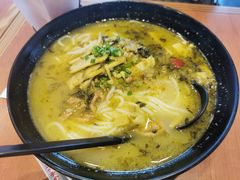 -老妈米线(港龙店)