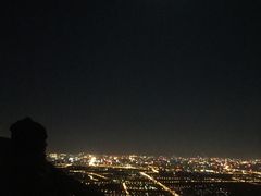 -鬼笑石后山停车场