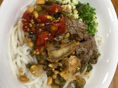 -牛八宝桂林米粉(八里庄店)