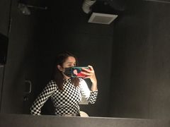 -穹六人间 people 6(岳阳路店)