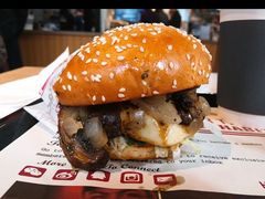 -The Habit Burger Grill 哈比特汉堡(复兴soho店)