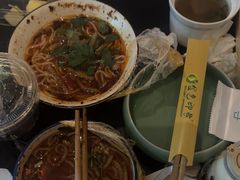 -金色印象·4k影院式足体养生(龙腾路店)