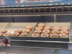 -读酥世家(松江新城地铁站店)