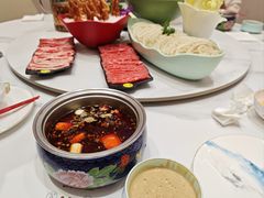 -牛员外鲜切牛肉火锅