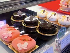 -Salon de The de Joel Robuchon(外滩18号店)