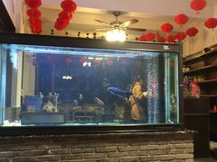 -阿婆情腊排骨火锅(金虹路店)