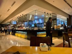 -上海西藏大厦万怡自助餐厅(徐汇店)