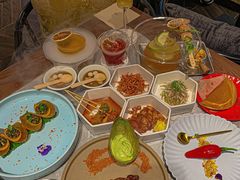 -渔语鱼新川菜Bistro(万象天地店)